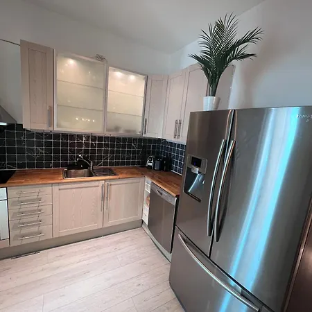 Cozy With Smart Solutions Grunerlokka Happy Days Oslo